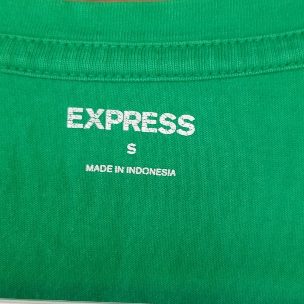 Express v neck tee size medium - Picture 5 of 7